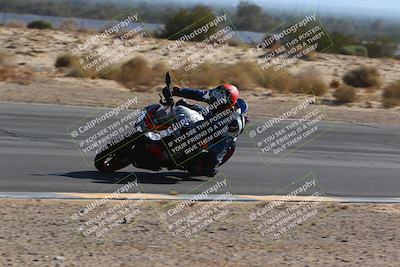 media/Jan-14-2024-SoCal Trackdays (Sun) [[2e55ec21a6]]/Turn 10 Inside (110pm)/